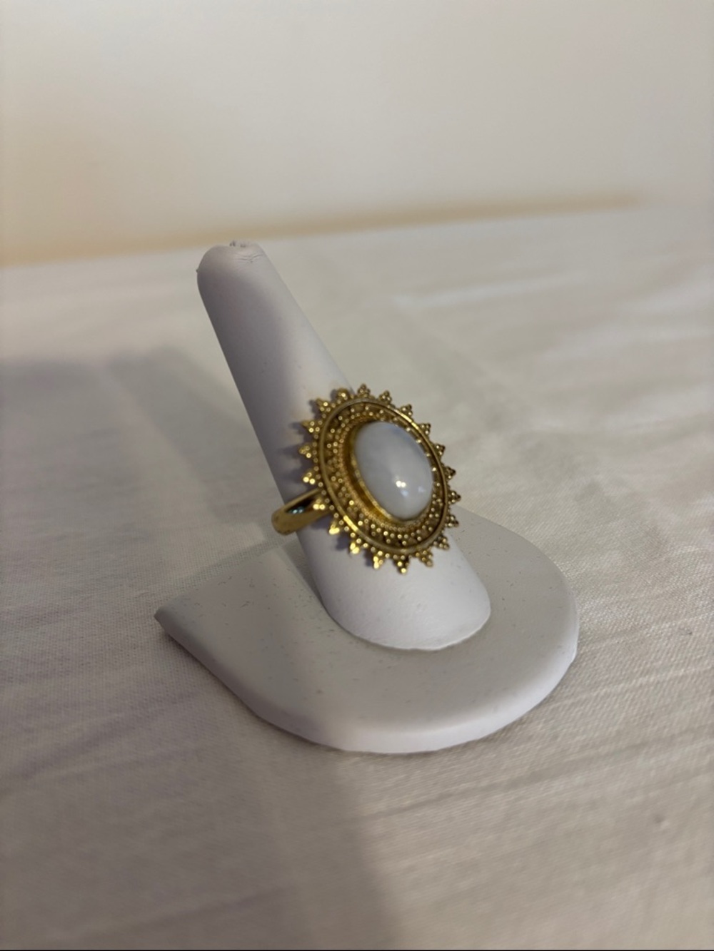 Gold-Tone Moonstone Adjustable Sunburst Statement Ring - size 9.5 - Picture 2 of 11
